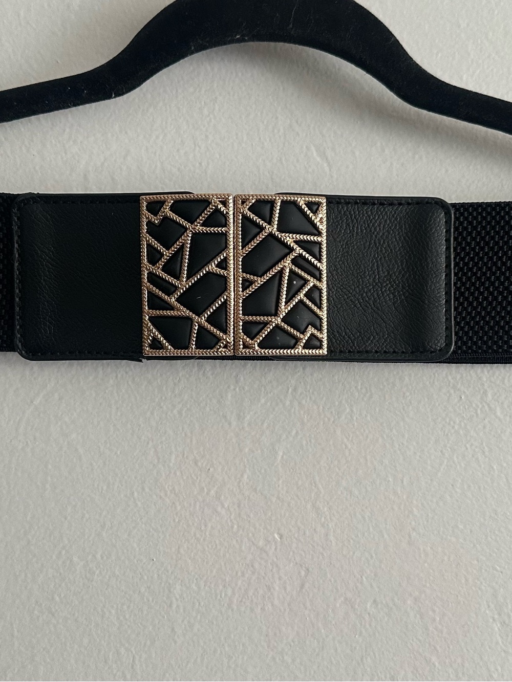 Black Elastic Waist Belt with Gold Geometric Accent